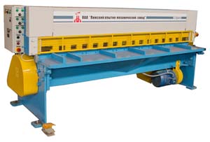 СТД-9А Ножницы кривошипные листовые (гильотинные) з наклонным ножом для обробки листового металла